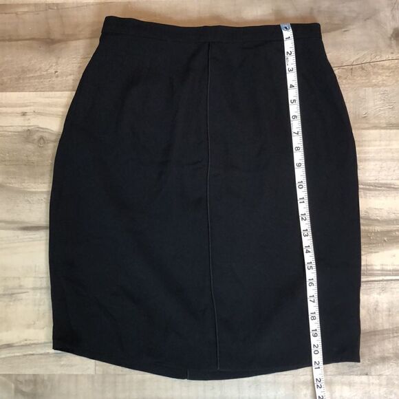 Giorgio Armani vintage silk skirt with piping size 6 - Picture 10 of 10